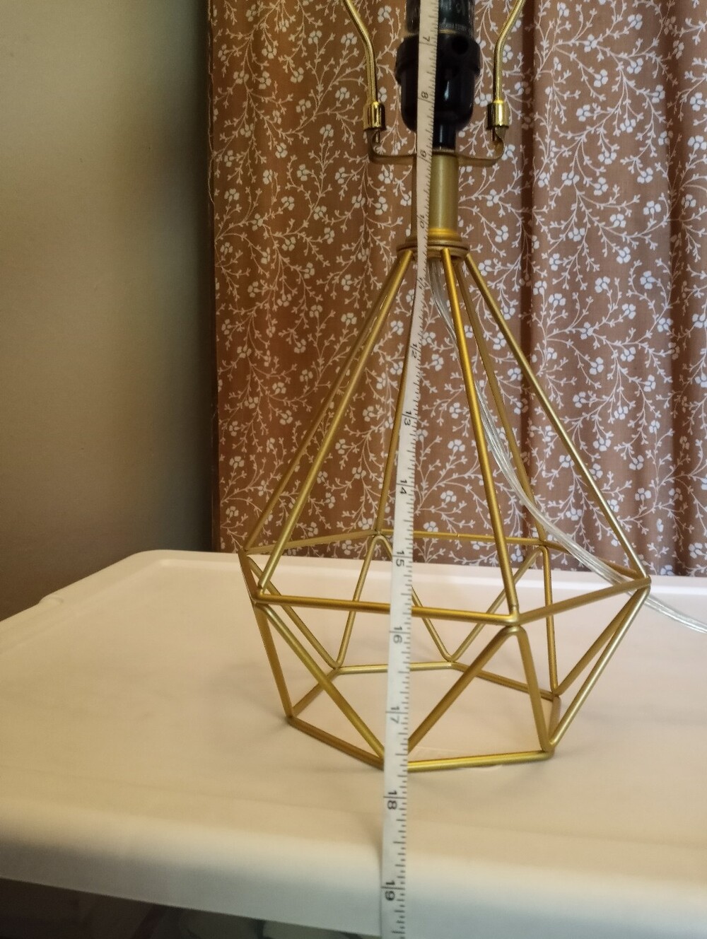 Gold Geometric Lamp, Wire Frame - Picture 4 of 8
